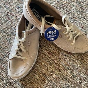 NWT Keds Women’s Canvas Sneakers, size 11, WF59854, Tan